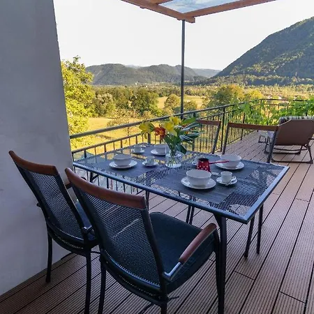 Appartement Garden 13 Tolmin